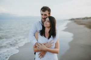 séance couple à la plage- photographe mariage béziers- wedding photographer french riviera- photographe mariage alpes maritimes- elleseteuxphotographie